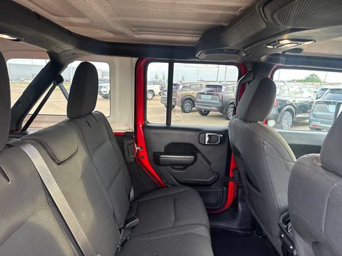 Used 2023 Jeep Wrangler Unlimited Sport AWD/4WD image 30