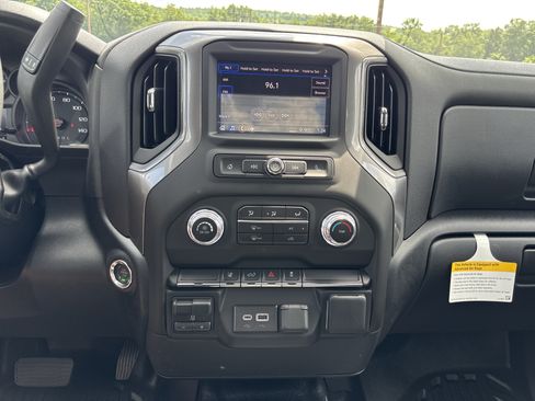 New 2026 GMC Sierra 3500 Pro w/ Convenience Package AWD/4WD image 15