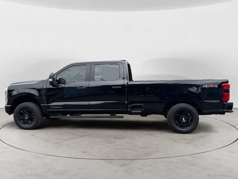 Certified 2025 Ford F350 XL w/ STX Appearance Package AWD/4WD image 8