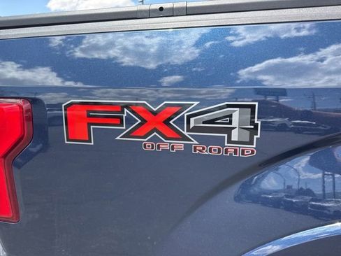 Used 2018 Ford F150 Lariat w/ Equipment Group 502A Luxury AWD/4WD image 11