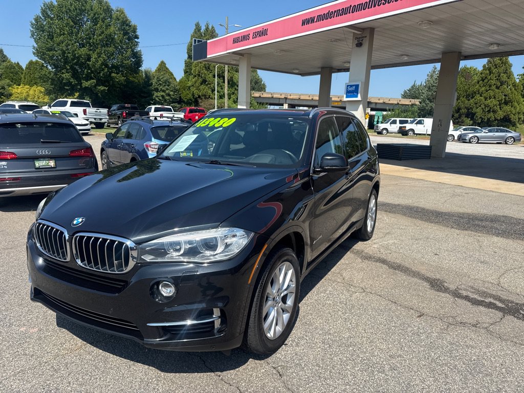 Used 2015 BMW X5 xDrive35i AWD/4WD image 1
