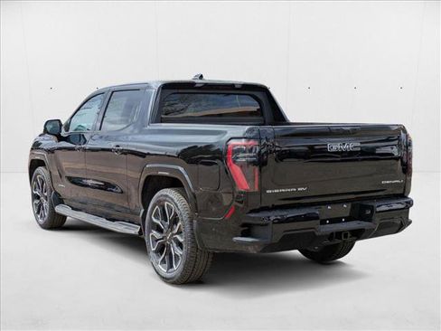 New 2025 GMC Sierra EV Denali image 9