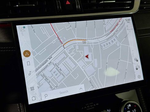 Used 2025 Jaguar F-PACE R-Dynamic S image 14