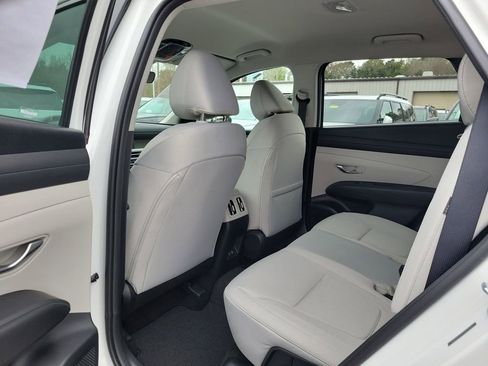 New 2026 Hyundai Tucson SEL FWD image 9