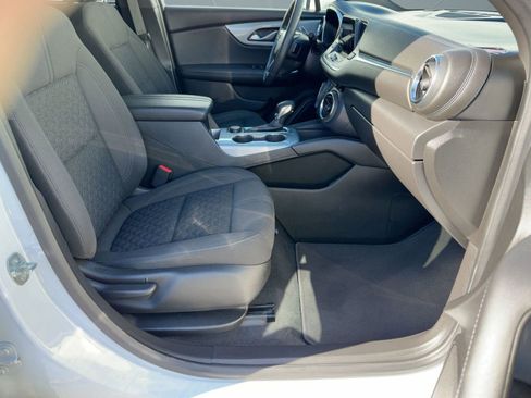 Used 2022 Chevrolet Blazer LT image 27