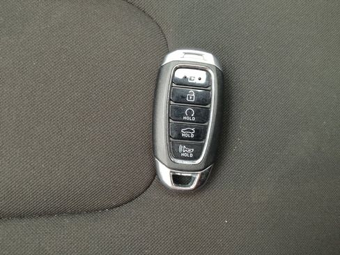 Used 2023 Hyundai Elantra SEL w/ Convenience Package FWD image 32