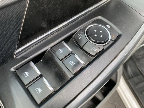 Certified 2022 Ford F150 XLT w/ Equipment Group 301A Mid image 13