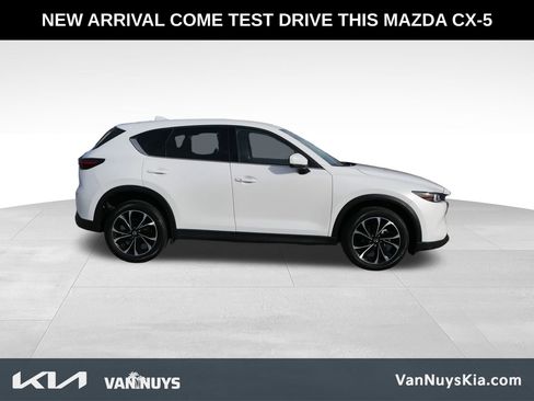 Used 2023 MAZDA CX-5 AWD 2.5 S w/ Premium Plus Pkg image 2