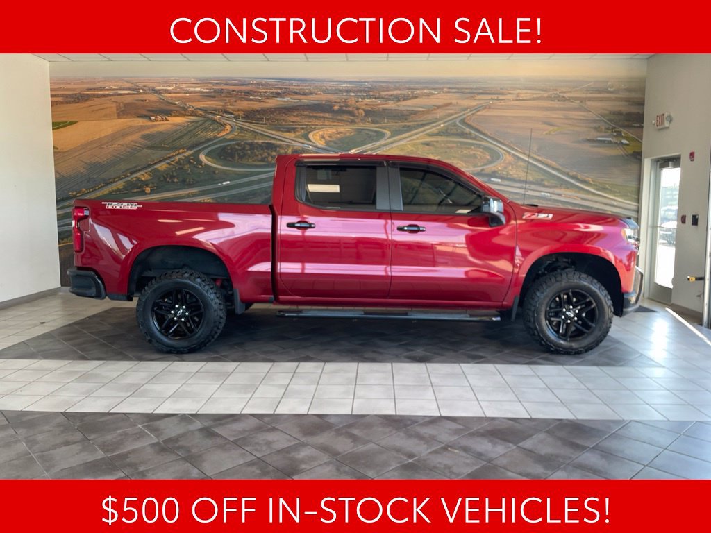 Used 2022 Chevrolet Silverado 1500 LT Trail Boss w/ LT Trail Boss Premium Package AWD/4WD image 4