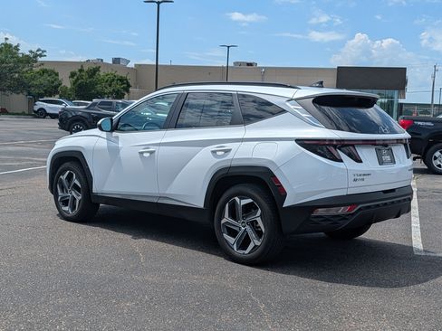 Used 2022 Hyundai Tucson SEL AWD/4WD image 3
