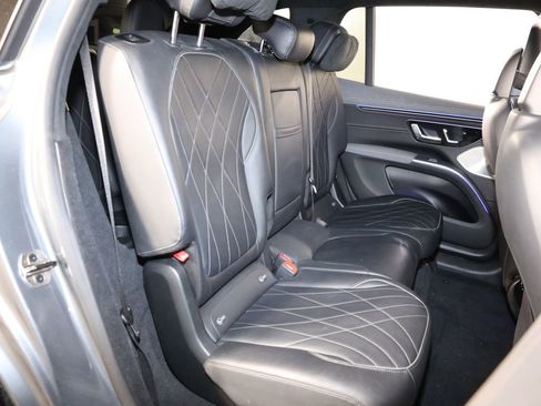 Used 2023 Mercedes-Benz EQS 580 4MATIC SUV w/ Exclusive Trim Package image 54