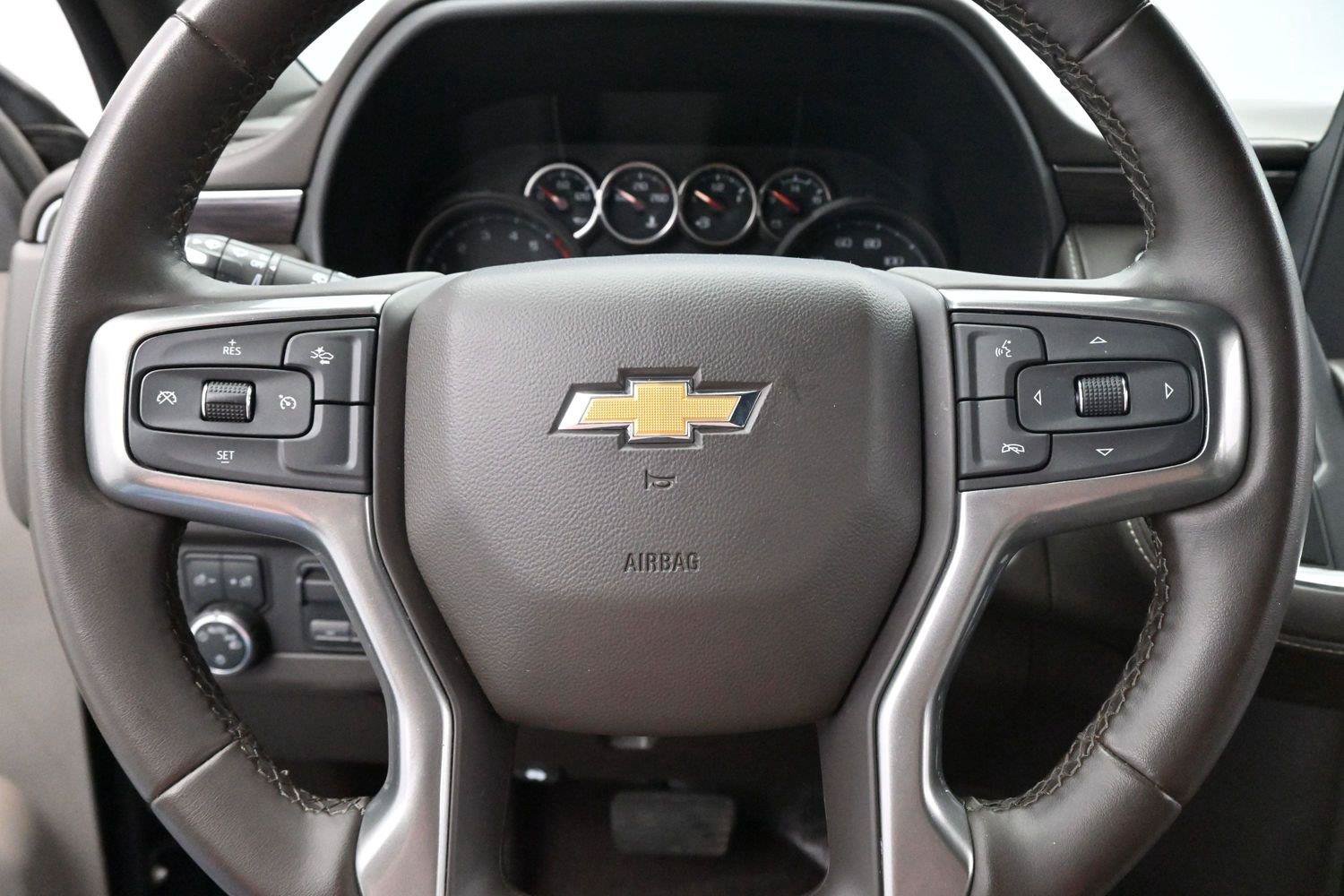 Used 2023 Chevrolet Suburban LS AWD/4WD image 18