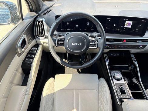 Used 2025 Kia Sorento SX Prestige AWD/4WD image 29