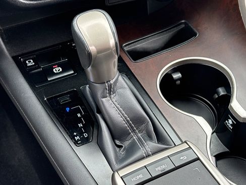 Certified 2022 Lexus RX 350 AWD w/ Premium Package image 18