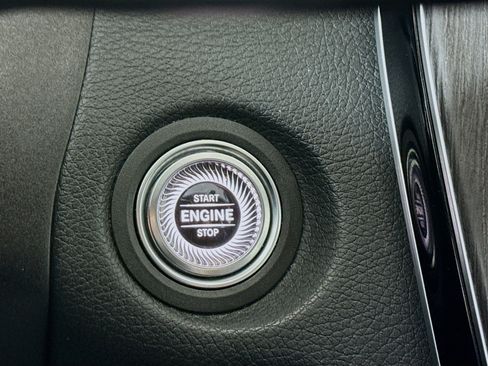 Used 2020 Mercedes-Benz C 300 Sedan image 21