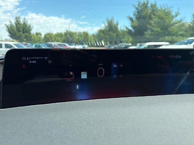 New 2026 Lincoln Navigator Reserve AWD/4WD image 23