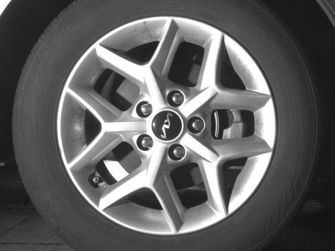 Used 2025 Kia Soul LX w/ LX Technology Package image 13