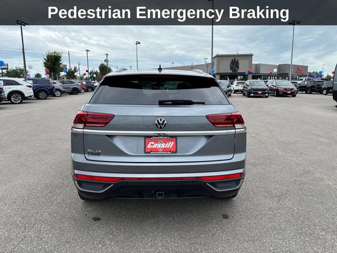 Used 2020 Volkswagen Atlas Cross Sport SEL FWD image 5