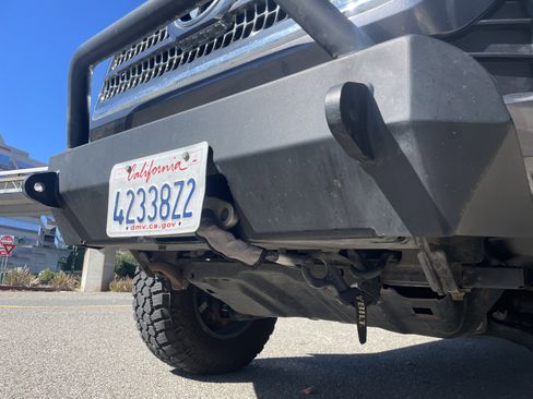 Used 2017 Toyota Tacoma TRD Off-Road w/ Tow Package image 12