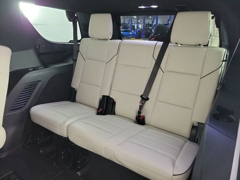 Certified 2025 Cadillac Escalade Sport w/ Touring Package AWD/4WD image 11