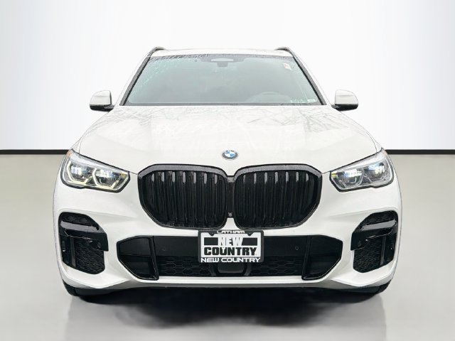Used 2022 BMW X5 xDrive40i w/ M Sport Package AWD/4WD image 2