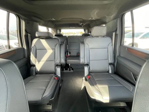 New 2026 GMC Yukon XL Denali w/ Sun & Power Step Package AWD/4WD image 25