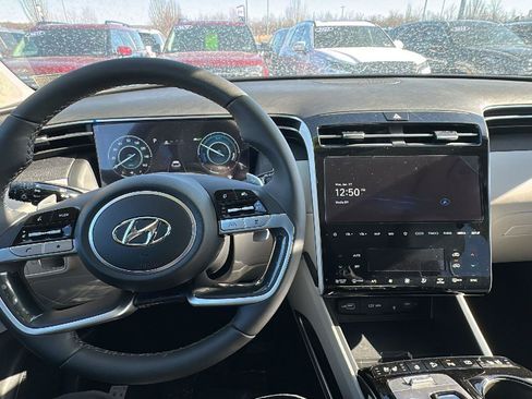 Certified 2024 Hyundai Tucson Limited AWD/4WD image 19
