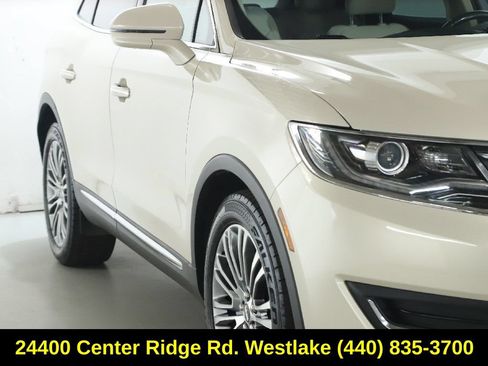 Used 2016 Lincoln MKX Reserve w/ Climate Package AWD/4WD image 9