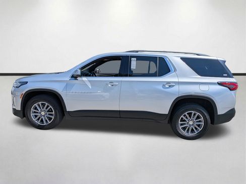 Used 2022 Chevrolet Traverse LT FWD image 7