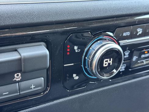 New 2026 GMC Sierra 1500 Elevation AWD/4WD image 17