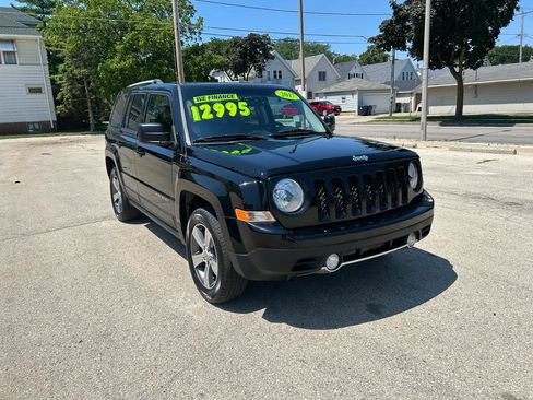Used 2017 Jeep Patriot High Altitude AWD/4WD image 1