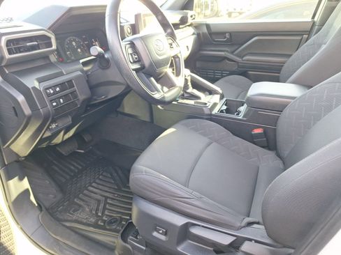 Used 2024 Toyota Tacoma SR image 13
