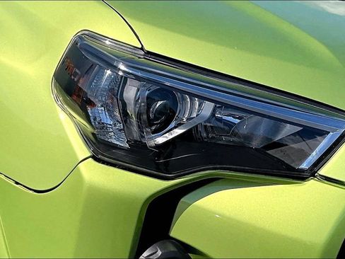 Used 2022 Toyota 4Runner TRD Pro AWD/4WD image 29