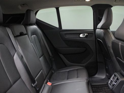 New 2026 Volvo XC40 B5 Plus w/ Climate Package AWD/4WD image 27