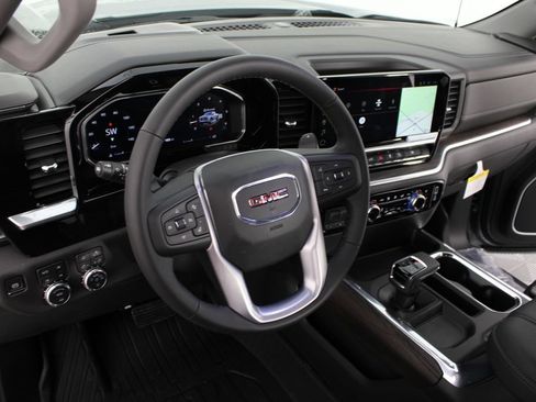 New 2026 GMC Sierra 1500 SLT w/ SLT Premium Plus Package AWD/4WD image 9