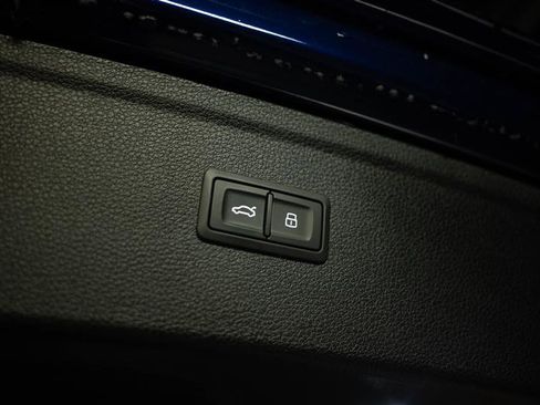 Used 2022 Audi Q5 2.0T Premium AWD/4WD image 8