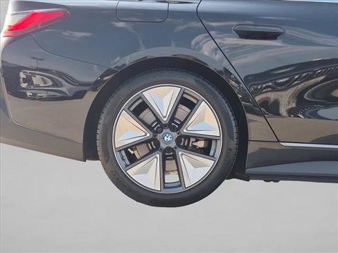 Used 2024 BMW i4 eDrive35 w/ Premium Package RWD image 25