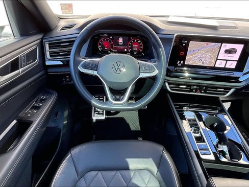 Certified 2024 Volkswagen Atlas Cross Sport SEL Premium R-Line image 4