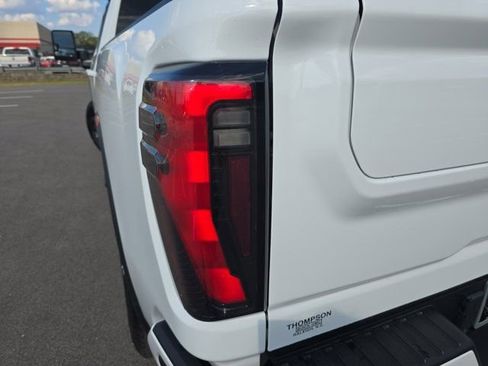 Used 2024 GMC Sierra 2500 AT4 w/ AT4 Preferred Package image 35