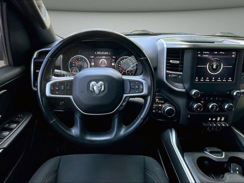 Used 2021 RAM 1500 Big Horn AWD/4WD image 9