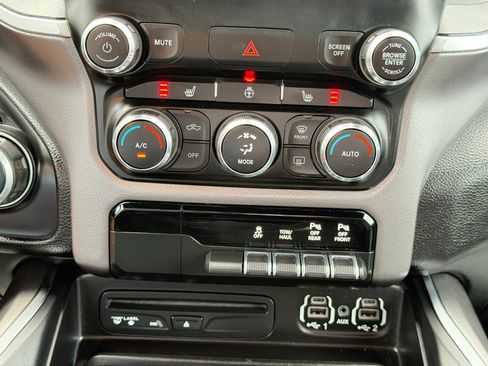 Used 2019 RAM 1500 Big Horn image 72