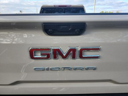 New 2026 GMC Sierra 2500 Pro image 4