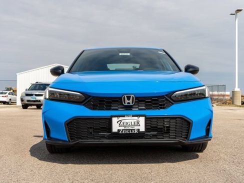 Used 2024 Honda Civic Sport image 2