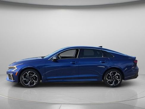 Used 2025 Kia K5 GT-Line w/ GT-Line Premium Package FWD image 3