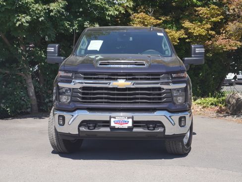 Used 2024 Chevrolet Silverado 3500 LT w/ Convenience Package AWD/4WD image 33