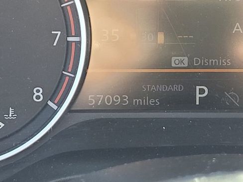 Used 2023 Nissan Rogue SV image 29