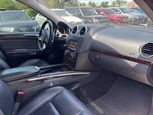 Used 2009 Mercedes-Benz ML 63 AMG 4MATIC image 17