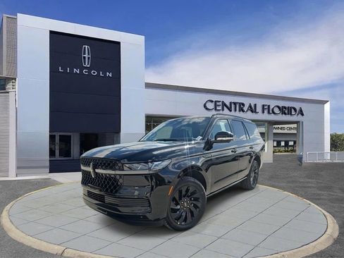 New 2026 Lincoln Navigator Reserve image 29