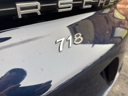 Used 2018 Porsche 718 Cayman image 26