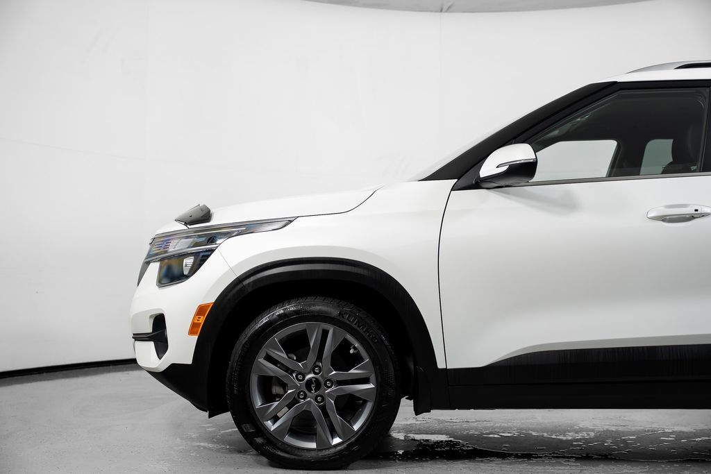 Used 2023 Kia Seltos S FWD image 12
